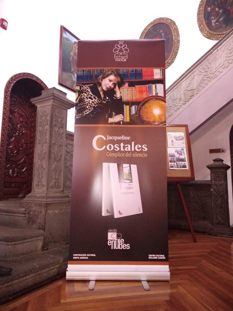 Riobambeña Destaca en la Literatura Ecuatoriana