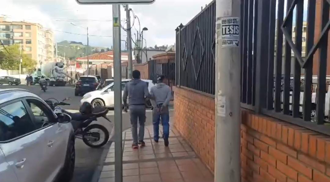 Medidas cautelares por presunto abuso sexual en bus en Cuenca ...