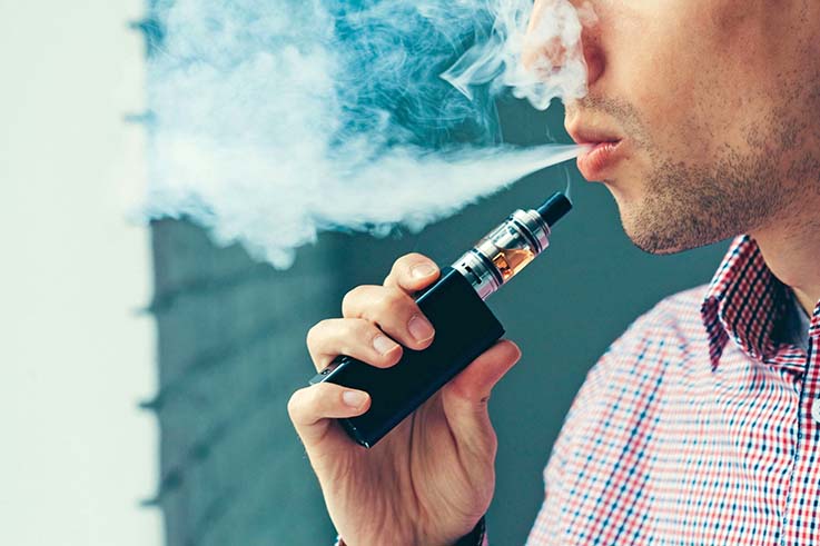 Uso de cigarrillo electrónico, un peligro encubierto – Diario La Hora