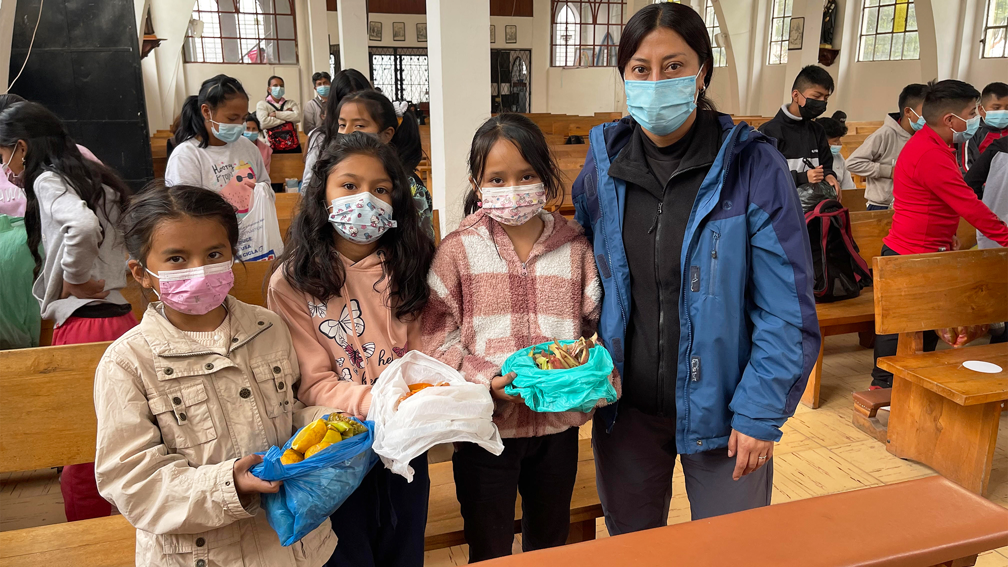 Cáritas Ecuador promueve el acceso a una vida digna de niños ...