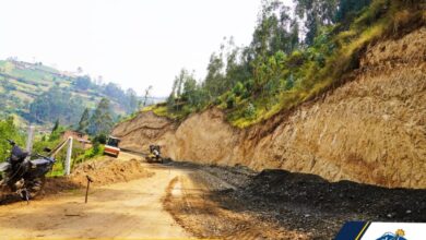 MANTENIMIENTO A NIVEL DE ASFALTO EN PUNGALÁ ANGUIÑAY