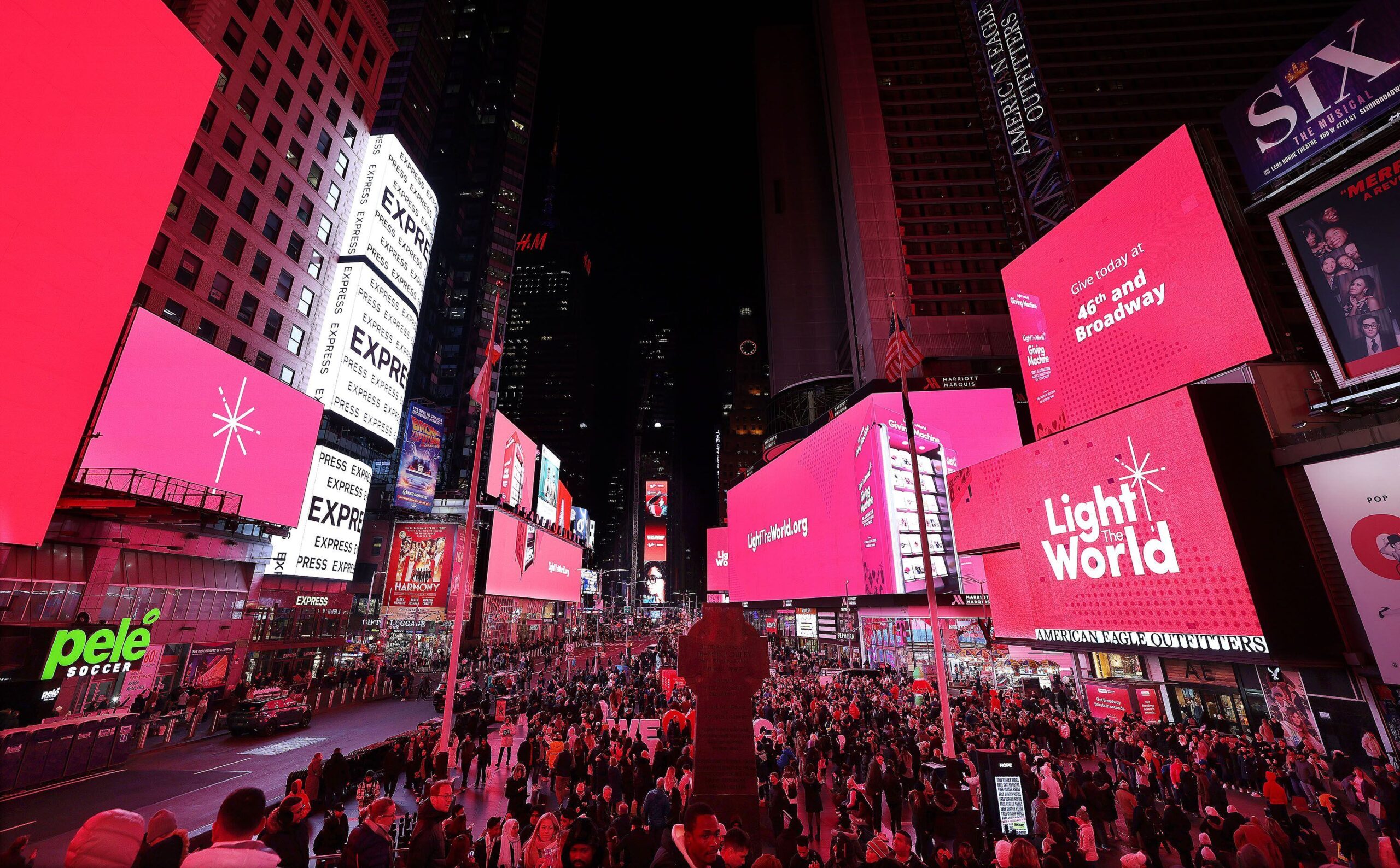 Carteleras publicitarias de Ilumina el Mundo en Times Square ...