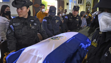 Capturan a pandilleros que asesinaron a tres policías en El Salvador