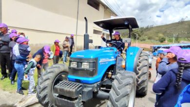 Entregan maquinaria para tecnificar la agricultura local - Ecuador 221