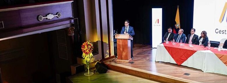 Se inauguró II edición de Gestalt y I Simposio de Historia ...
