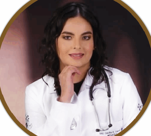 Dra. Cecilia Alejandra García Ríos - Pediatra en Riobamba