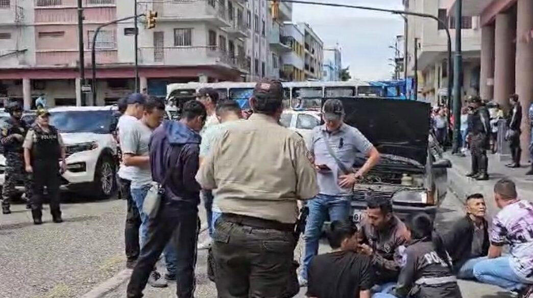 Allanaron por un crimen y encontraron un aguantadero de drogas en ...