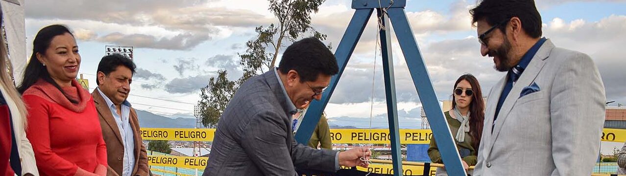 Ceremonia de colocación de la primera piedra del nuevo edificio de ...