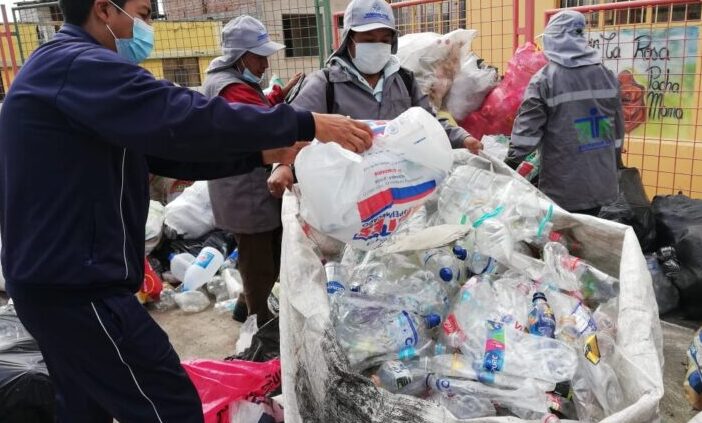 Problemas Sociales en las Escuelas de Riobamba ▷ El Riobambeño ...