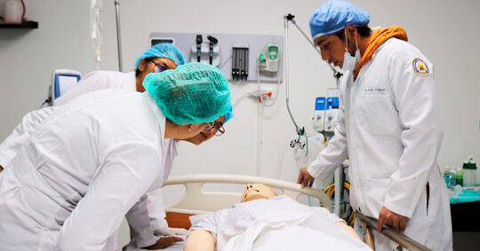 Federación Nacional de Obstetrices y Obstetras del Ecuador added a ...