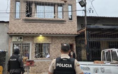 Así descubrieron un centro de licencias y matrículas falsas en ...