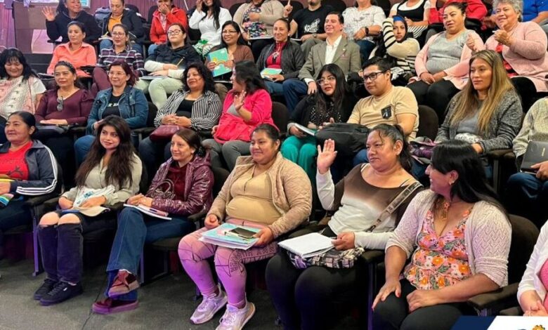 PREFECTURA Y U3A REIDTIC CAPACITAN A ORGANIZACIÓN DE MUJERES