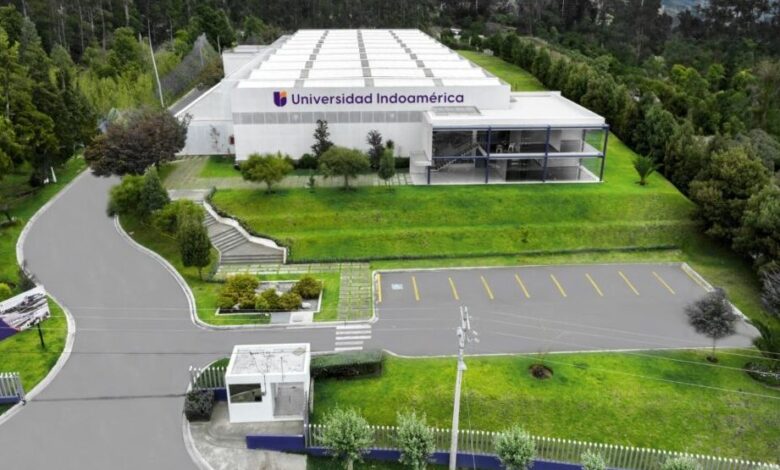 Nuestra Historia - Universidad Indoamérica