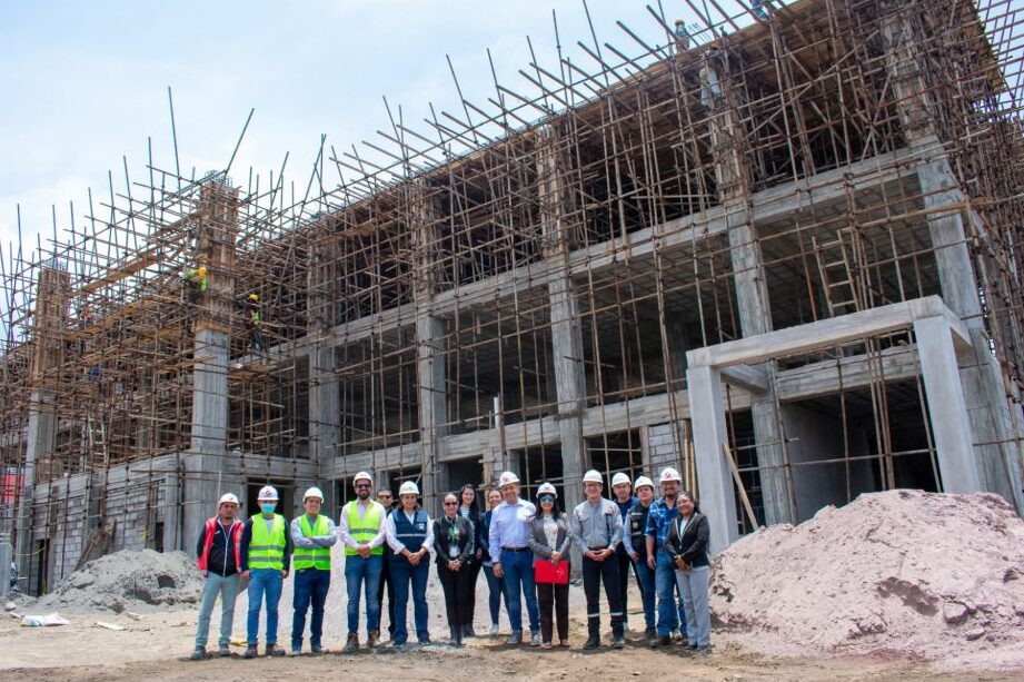 ESPOCH CONSOLIDA EL PROYECTO ACADÉMICO CON YANKUANG GROUP Y CUMT ...