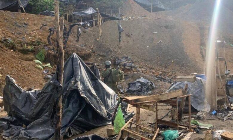 Operativo militar desmantela campamentos de minería ilegal en Imbabura