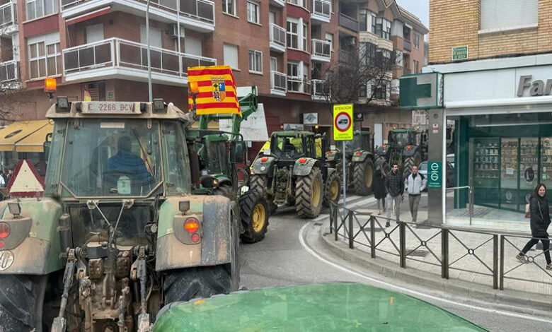 Los grandes centros de producción agrícola paran su actividad y se ...