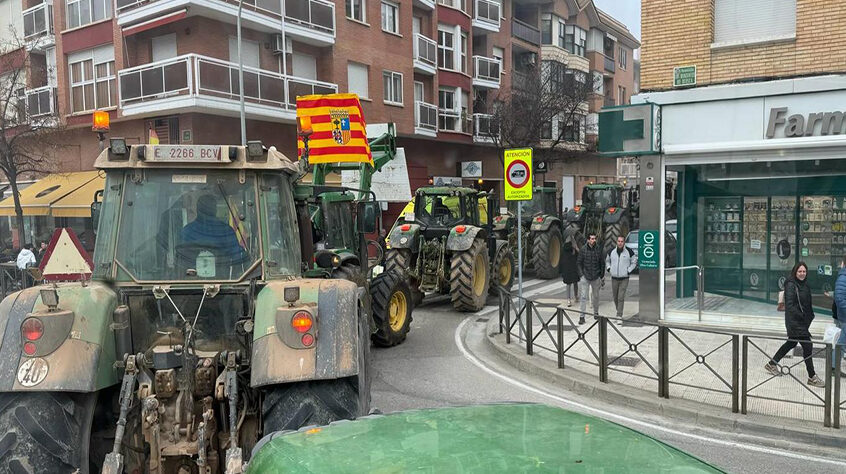 Los grandes centros de producción agrícola paran su actividad y se ...
