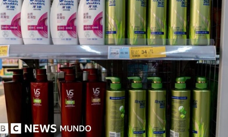 Retiran más de 30 marcas de champú en EE.UU. por un posible ...