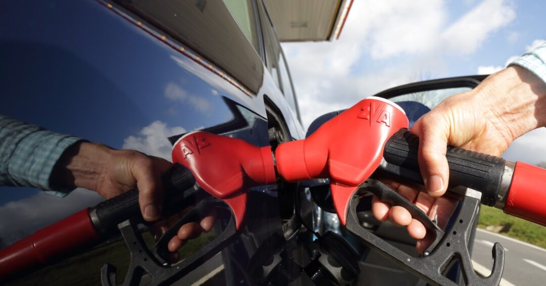 El alza del precio de la gasolina encarecerá “todos los rincones de ...
