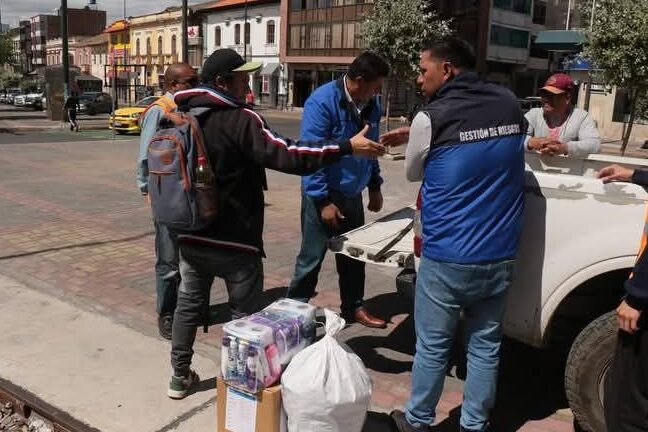 Explosión en Riobamba: Municipio entrega ayuda humanitaria - La ...