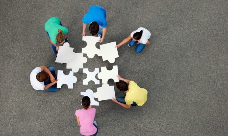 Trabajo colaborativo | Qué es, características, ventajas y mucho más