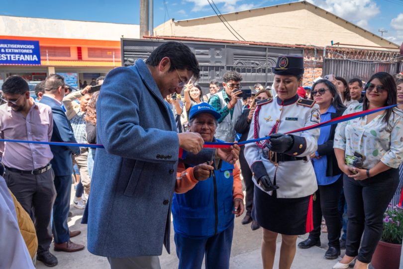 💧El #BDE llegó a #Colimes con soluciones reales: tras años sin agua  potable, ahora todo el cantón accederá al servicio que combate la  desnutrición infantil y mejora la salud. Además, entregamos ...