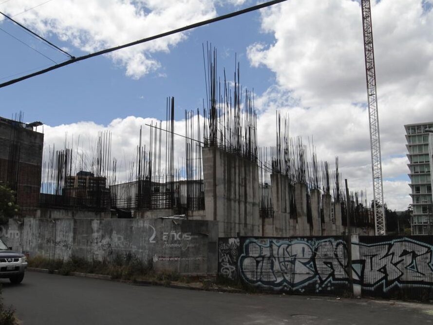 El agujero en fideicomisos del IESS se fraguó desde la CFN
