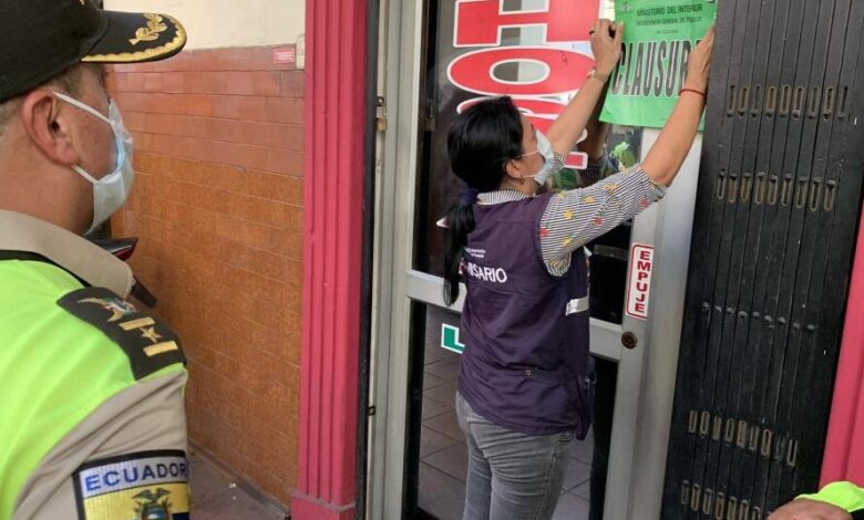 En Guayaquil, clausuran hostales y una casa utilizada como alojamiento