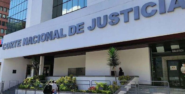 El Café Diario: El costo de la deserción universitaria - La Tercera