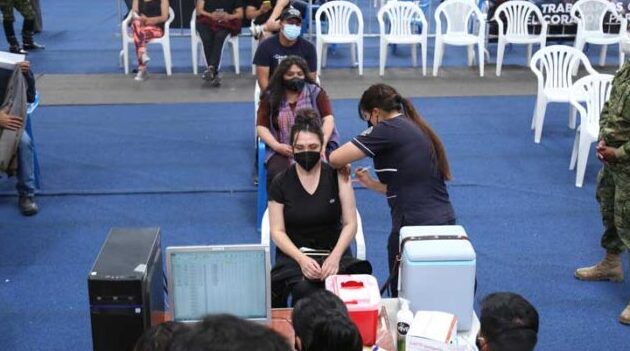 Riobamba: el 62% de su población con primera dosis - El Comercio