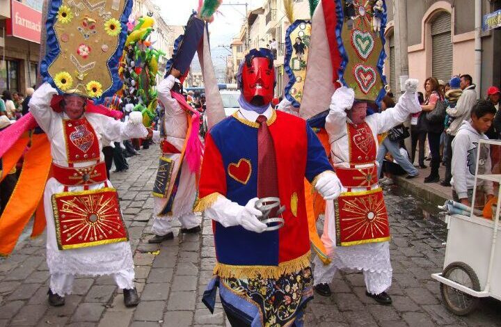 Riobamba vive la fiesta del Niño Rey de Reyes y el folclor popular ...