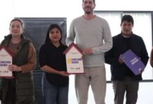 El Telégrafo - Gobierno Nacional entregó 117 casas en Alausí y ...