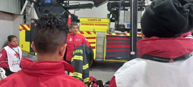 Victoria Tacuri, coordinadora provincial de voluntariado de la ...