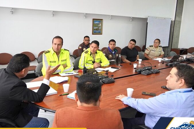 Reunión de trabajo con la Policía Nacional