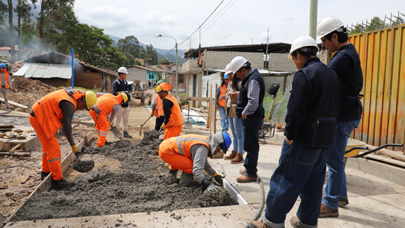 Avances significativos en la infraestructura vial de Cajabamba ...