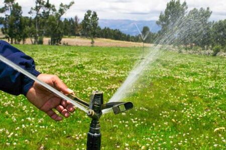 Impulso al riego tecnificado: Midagri y delegación del Banco ...