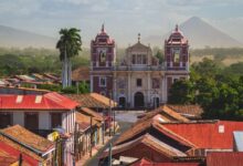 Búsqueda del Tesoro en León Nicaragua: León: La Ciudad de Fuego y Fe