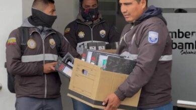 Allanamientos a bomberos de Riobamba por presunto peculado